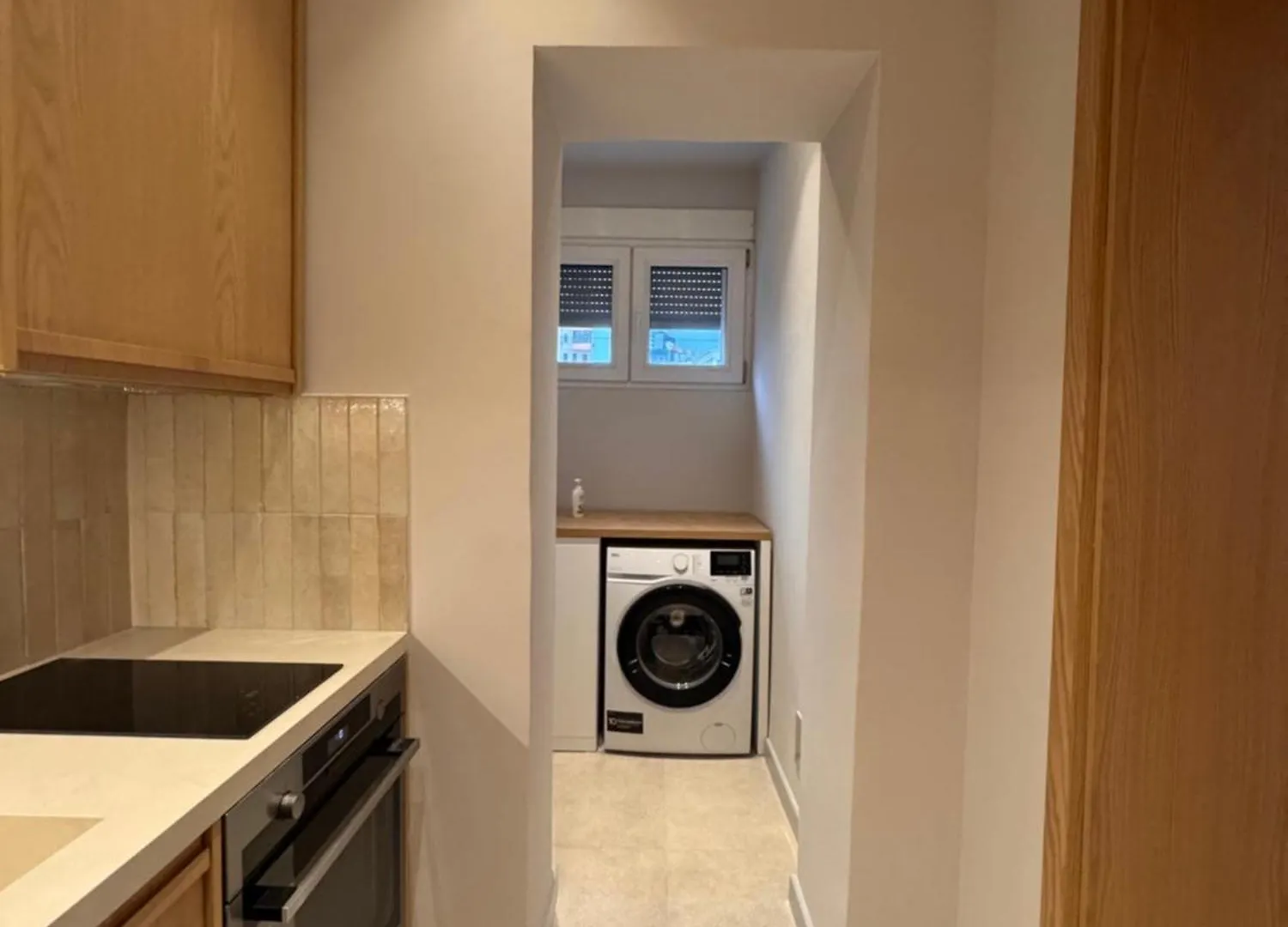 טיראנה Chic Apt With New Bazaar View דירה