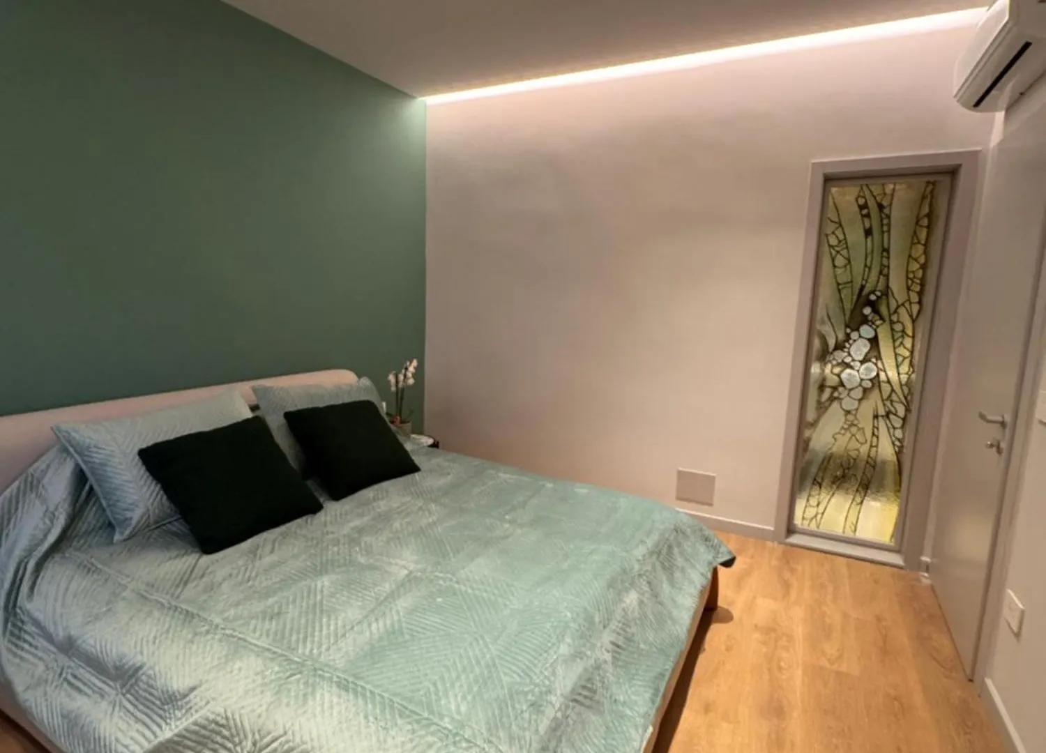 דירה טיראנה Chic Apt With New Bazaar View