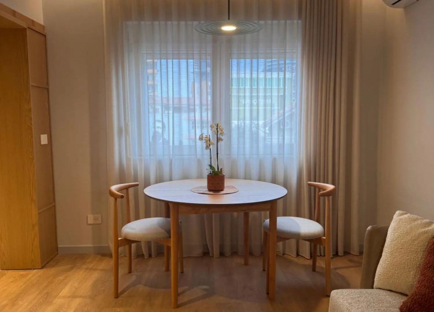 טיראנה Chic Apt With New Bazaar View
