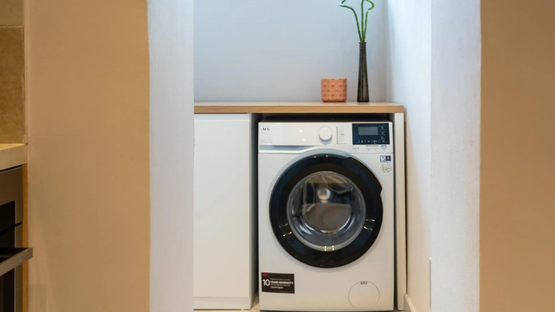 דירה טיראנה Chic Apt With New Bazaar View