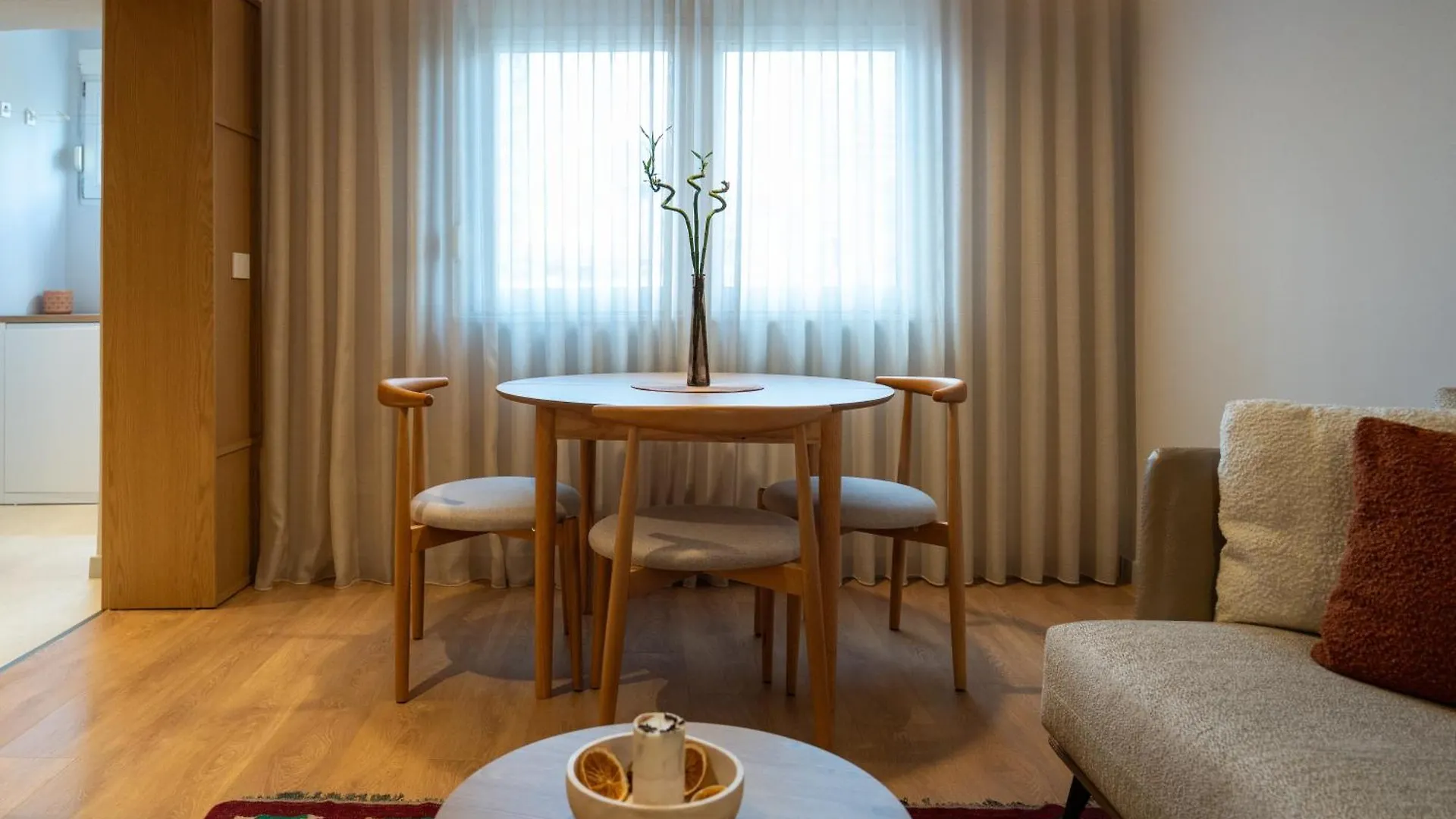 דירה טיראנה Chic Apt With New Bazaar View