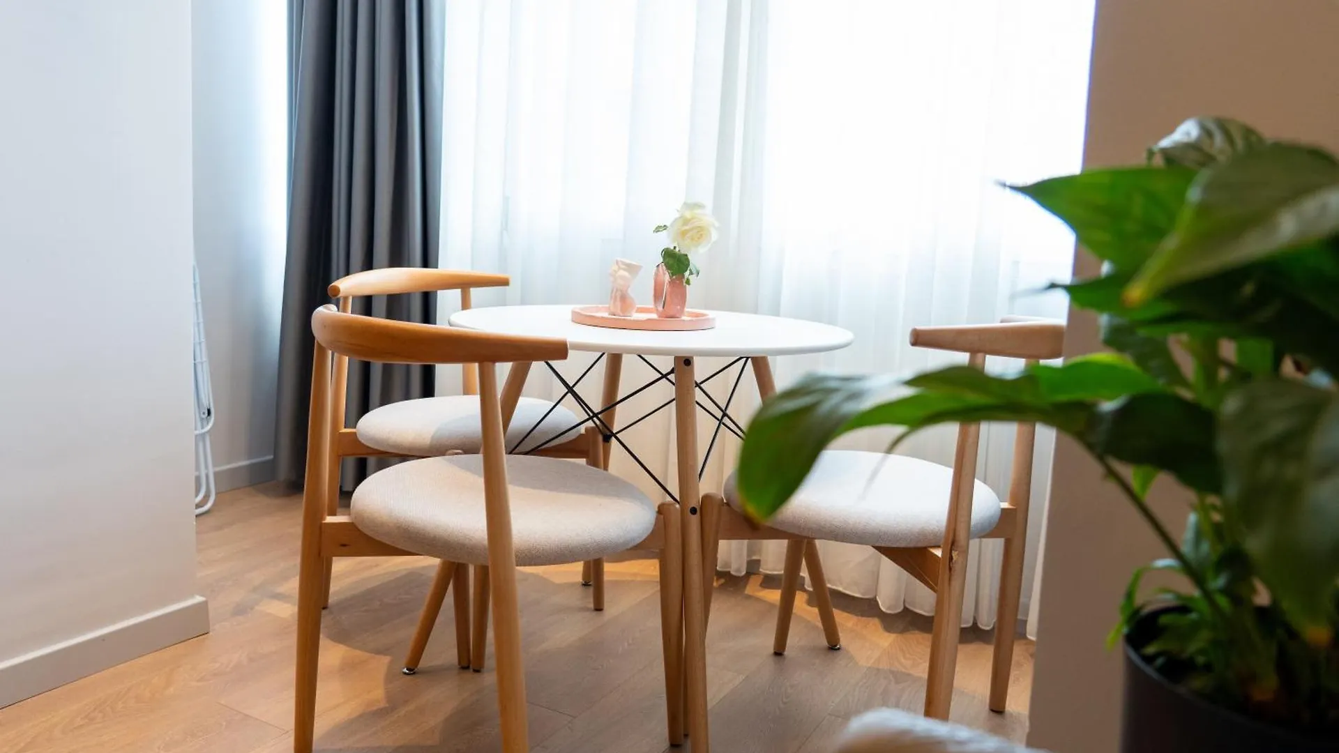 טיראנה Chic Apt With New Bazaar View אלבניה